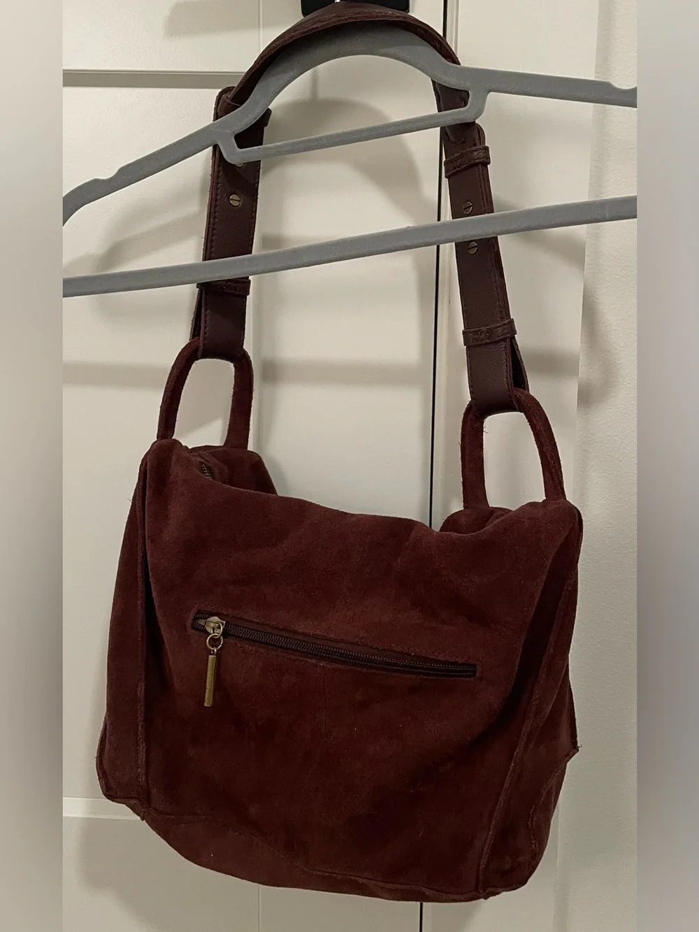The Sak Brown Suede Shoulder Bag - Picture 2 of 4
